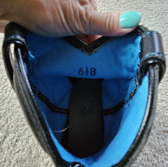 Ariat Western Boots - Picture 5 of 8